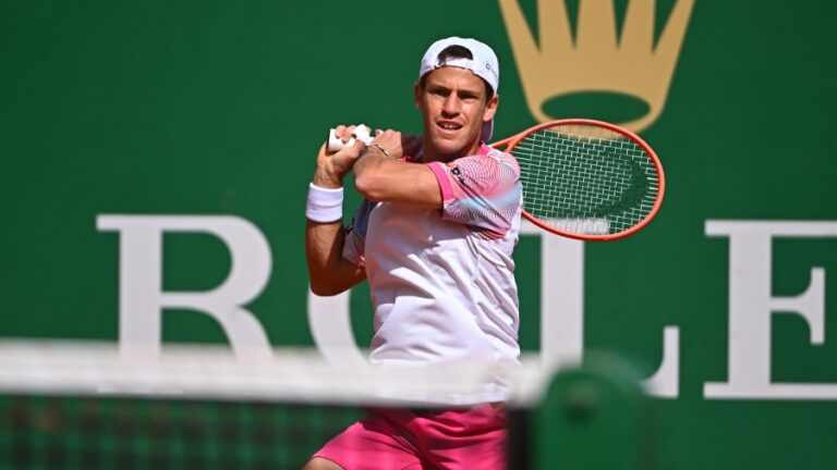 El Peque Schwartzman se metió entre los 16 mejores de Monte Carlo