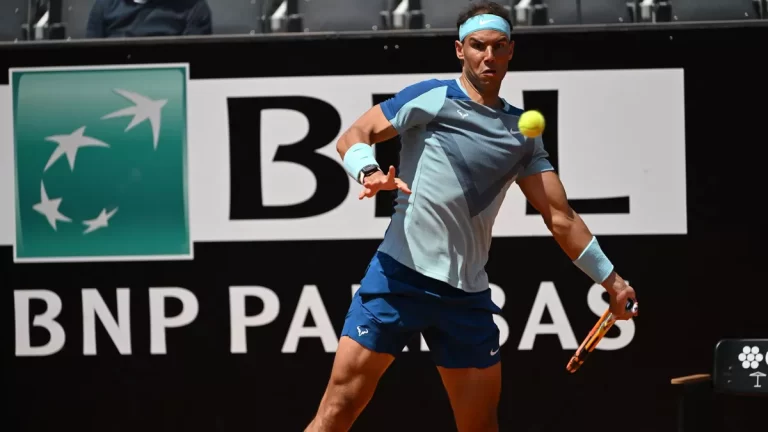Denis Shapovalov elimina a un Rafa Nadal físicamente tocado