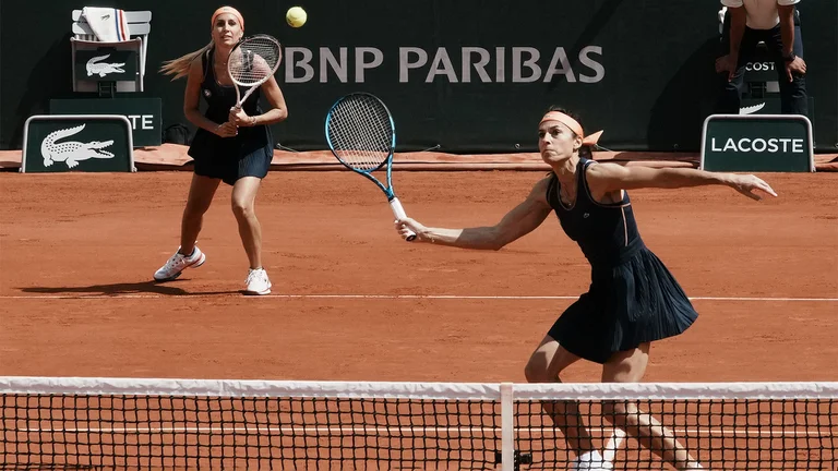 Gabriela Sabatini volvió a jugar en Roland Garros  y dió cátedra