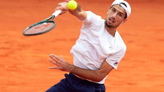 Cinco argentinos, a un paso del cuadro principal de Roland Garros