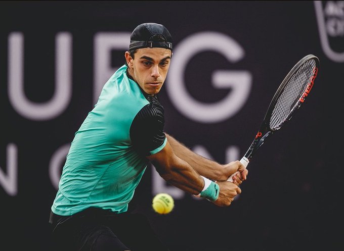Francisco Cerúndolo volvió a eliminar a un top 10 y está en cuartos