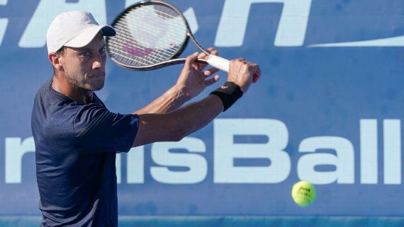 Renzo Olivo se metió en las semifinales en San Benedetto