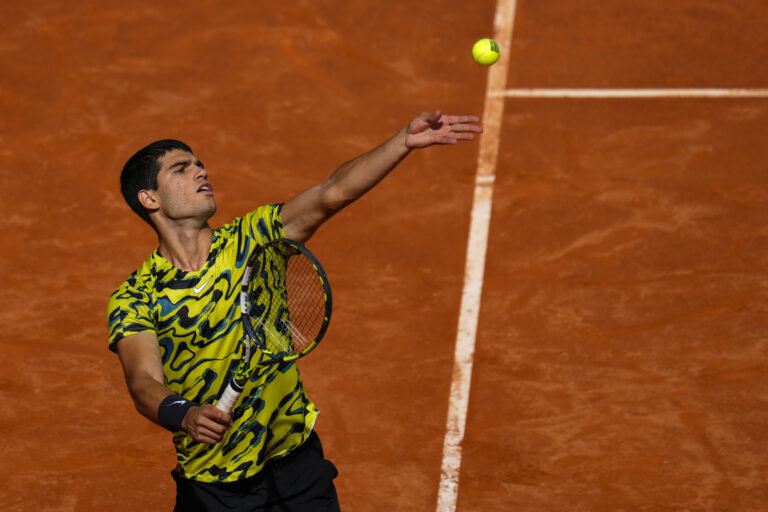 Alcaraz cayó ante el 135 del mundo en Roma
