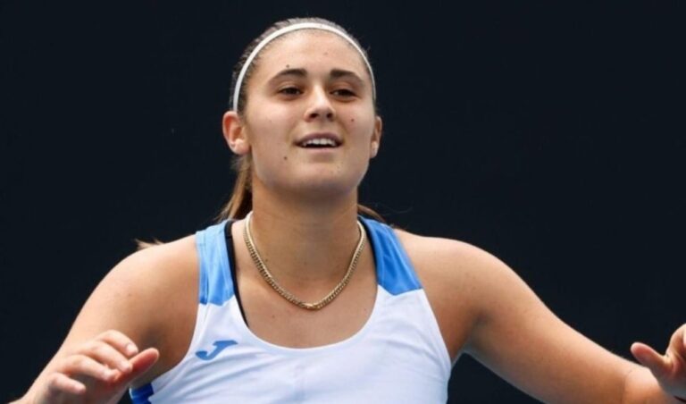 JULIA RIERA AVANZA A PASO FIRME EN CALI
