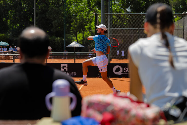 COLLARINI, ÚNICO ARGENTINO EN SEMIS DE BUENOS AIRES