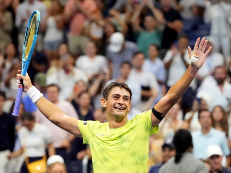 MARIANO NAVONE HIZO HISTORIA Y ELIMINÓ A DJOKOVIC